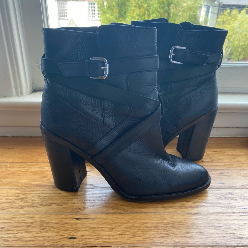 Vince Camuto black leather boots